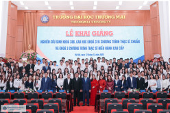 Lễ khai giảng nghiên cứu sinh khoá 38B, cao học khoá 31B chương trình thạc sĩ chuẩn và khoá 3 chương trình Thạc sĩ Điều hành cao cấp